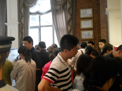 金地·圣愛(ài)米倫墅院洋房潮襲江城，升級(jí)鉅獻(xiàn)定義湖居新范式